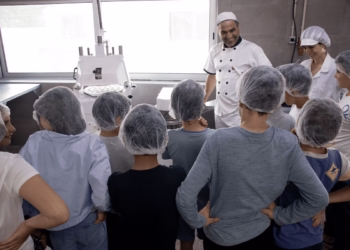 O Grupo Celeste organiza um workshop sobre chocolate na unidade fabril de Guimarães