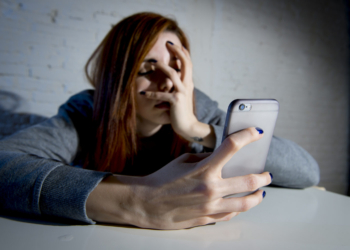 Como configurar o seu smartphone para facilitar a leitura e evitar cansaço visual