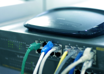 Por que pode valer a pena instalar fibra ótica na sua casa