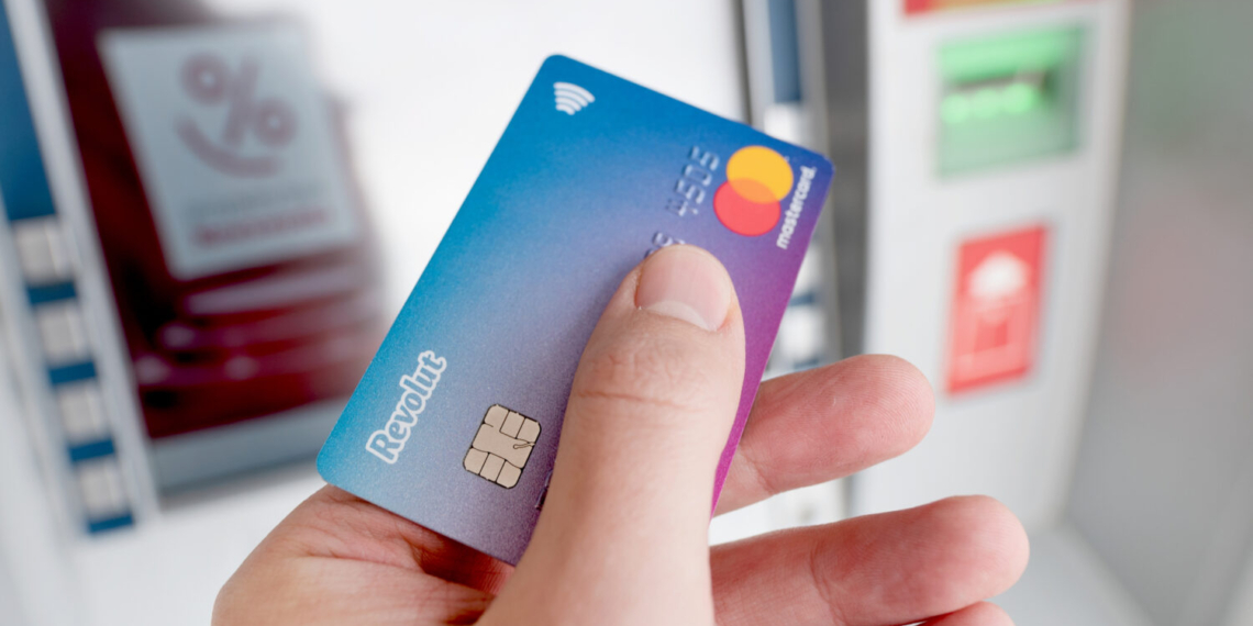 Como funciona o Revolut: Descubra as vantagens e como transformar as suas finanças
