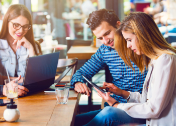 Os 5 vieses cognitivos que nos levam a tomar más decisões financeiras e como evitá-los